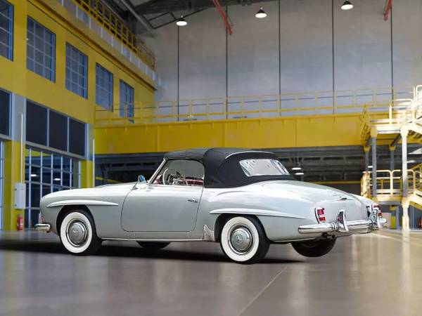 1961 Mercedes-Benz 190 Series SL - $83,699 (Brandford, CT)63618953338243122