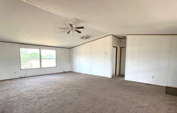 $1,800 / 4br - 1900ft2 - 4 habitaciones $1800/mes+ servicios (Taos)63806069299329124