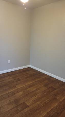 $2,170 / 1br - 800ft2 - 1+1 with a detach garage!!! $2170 (Vista)63841345911683124