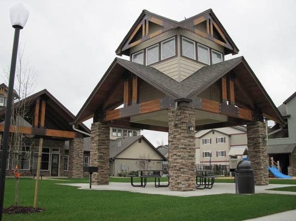 You deserve a classy, clean and SMOKE FREE neighborhood to call home! 1