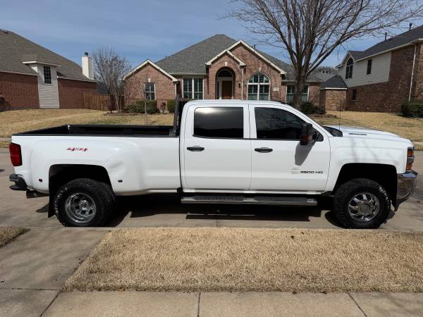 2017 Chevrolet Silverado 3500hd Duramax - Photo 9