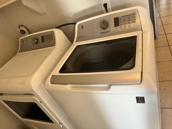 Large Load GE Washer and Dryer 1