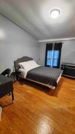 $1900.00 / 1br - Spacious furnished room with sitting area64010332902531121