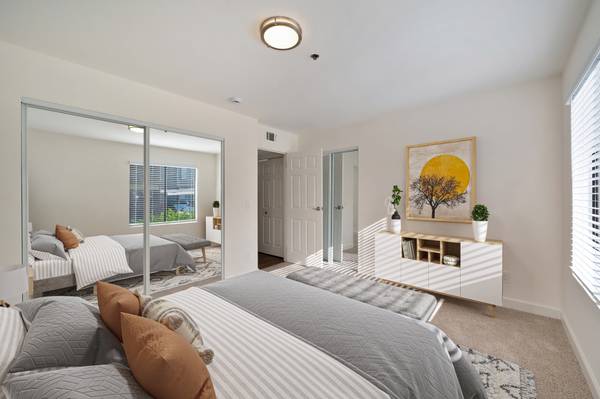 Controlled Access Community, Large Closets, 1 Bed 1