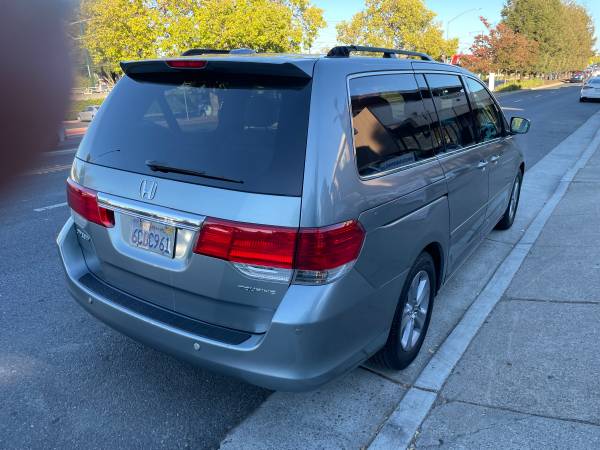 2008 HONDA ODYSSEY MINIVAN 4D, TÍTULO LIMPIO, BAJO KILOMETRAJE - $6.995 (belmont)63470421852801122