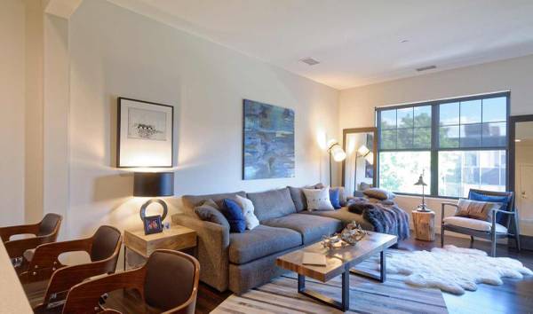 Large 1BR Spacious Apartment!!!!!!!!! 1