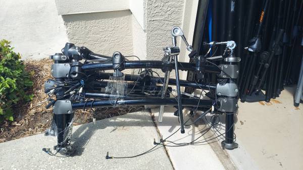 Roland  rack for electronic drums with wiring 1