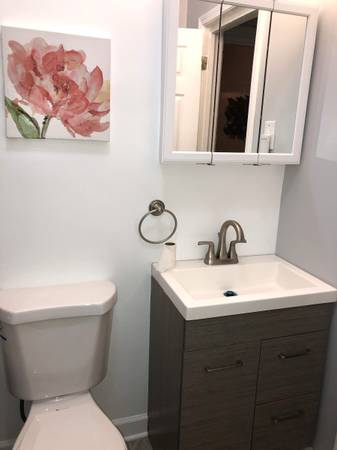 $560 Fully Furnished/Unfurnished Single Room-Greater Grand Crossing (South Side)64041475464833121