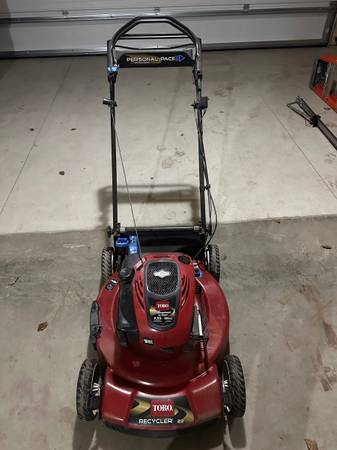 Toro self propelled personal pace mower 1
