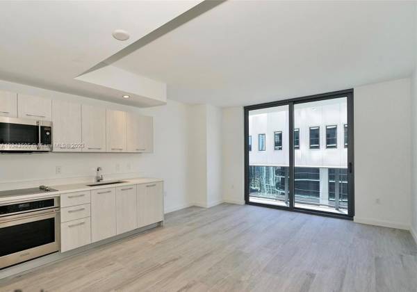 $1,850 / 1br - Smaller apartment at Brickell64002011635841121