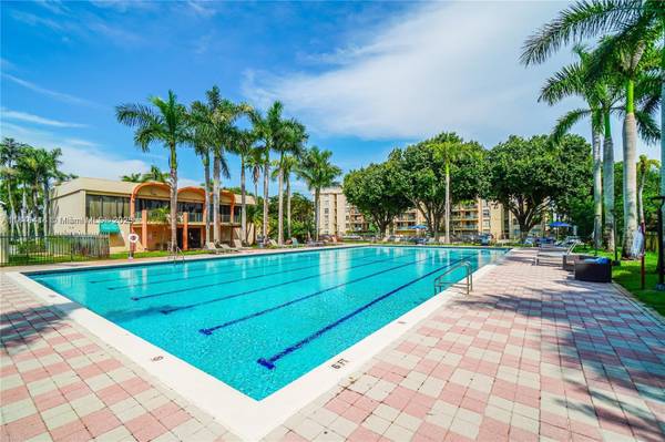 $2,600 / 2br - 991ft2 - ¡NUEVO! 2 HABITACIONES/2 BAÑOS 2 ESTACIONAMIENTOS@FOUNTAINS DORAL (DORAL)63825137490049124