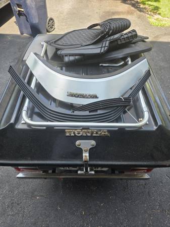 Front fairing parts 1
