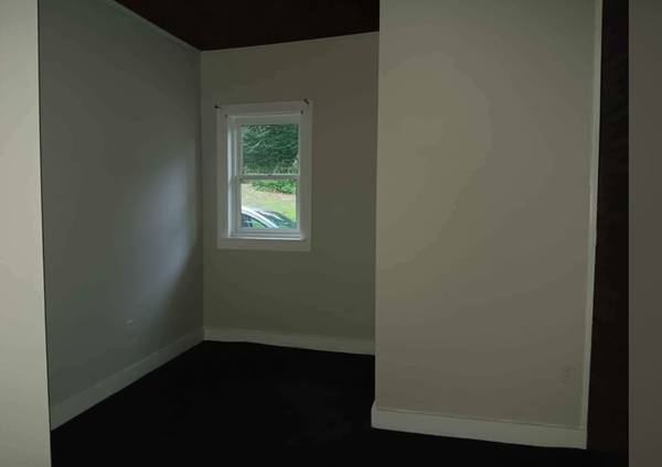 $2,200 / 3br - 3 bedroom unit (Plymouth, NH)63932189279363121