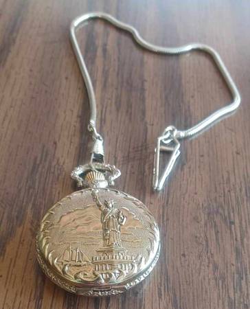 Men's Brand New Gold Collector's Item Pocket Watch 1