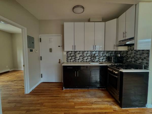 $3,600 / 4br - Bushwick/Bed-Stuy – 4 Bed / 2 Bath! Prime Transit Access 🔥 (Brooklyn)63854480488579120