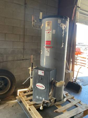 RHEEM-RUUD 80 GAL COMMERCIAL GAS WATER HEATER – 160,000 BTU 1