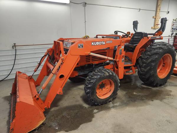 Kubota Tractor 1