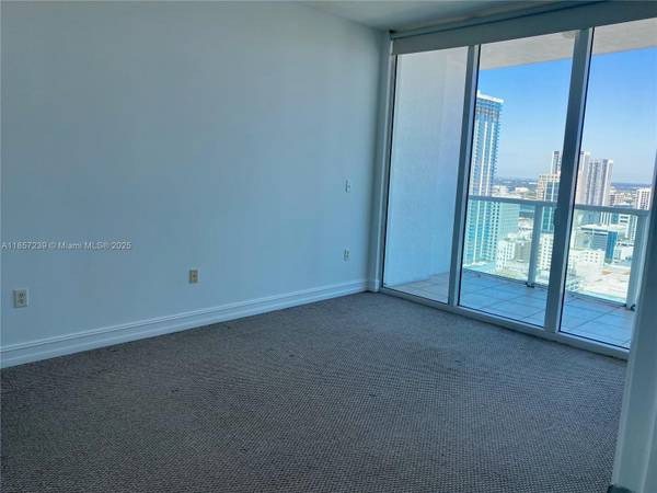 $6,000 / 3br - downtown condo for rent (miami)64051002842114122