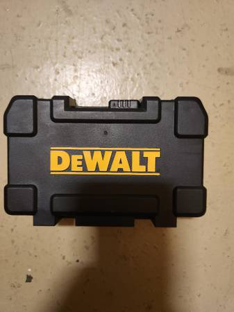 Drill Bit And Screwdriver Bit Set DeWalt 80 Piece And 35 Piece Set NEW - $100 (Pembroke Pines)63471414657795123