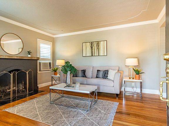 $3,950 / 3br - 1707ft2 - CLASSIC & CLEAN 3 Bed/2 Bath Home in QUIET Neighborhood - SAN JOSE (san jose south)63940544723714122