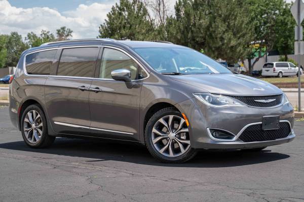 2019 Chrysler Pacifica Limited FWD V6 Título Limpio - $14,99763612121845761123