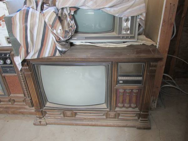 Vintage TVs - MUST SEE!!! 1