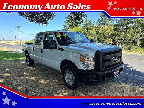 2011 Ford F-350 Super Duty XL 4x2 4dr Crew Cab 6.8 ft. SB SRW Pickup 1