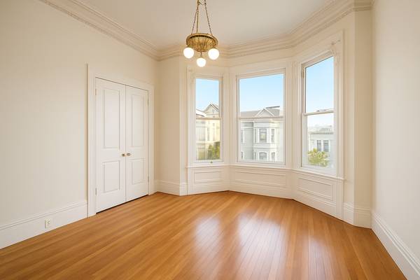 $4,500 / 2br - Light-filled apt in heart of the Mission 4 ppl who get what they want (mission district)63824143585281121