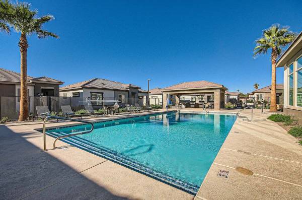 ***Enjoy 8 Weeks FREE***Private Backyards, Gated Community 1