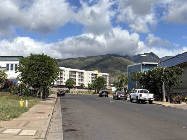 $1,550,000 ¡Oportunidad Comercial! Ubicación Industrial en Westside (Lahaina)63686727400579123