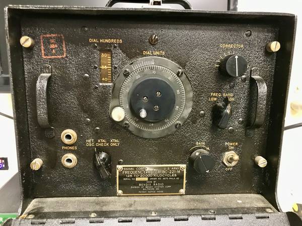 BC-221-M Frequency Meter WW2  Ham Radio 1