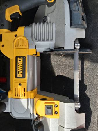 Dewalt saw 1