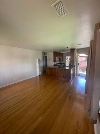 $2,025 / 1br - Luxurious 1 Bedroom Duplex for Rent (California Heights)63818753606145121
