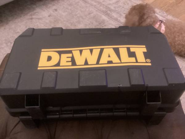 Dewalt - Biscuit Joiner - Model DW682 1