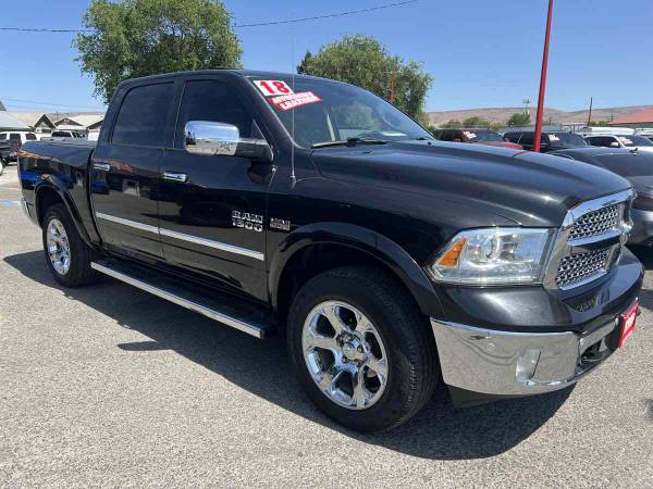 2018 Ram 1500 Laramie pickup Brilliant Black Crystal Pearl - $27,999 (CALL 509-795-0861 FOR AVAILABILITY)63436934316161123