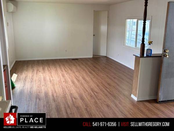 $22.500 / 2 hab - 840 pies² - "Hogar encantador de 2 dormitorios renovado en la deseable comunidad para mayores de 55 años de Springfield (Springfield, OR)"63373543639811123