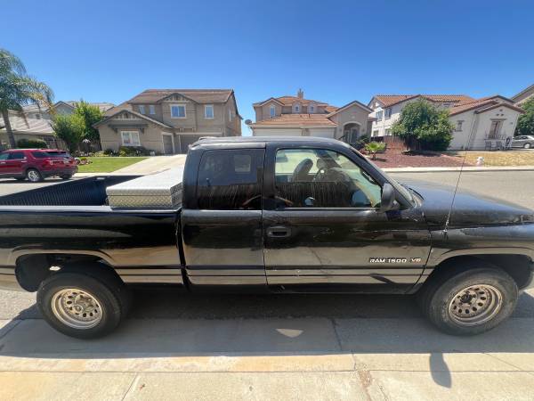 2001 Dodge Ram 1500 - $3,000 (brentwood / oakley)63487177152131122