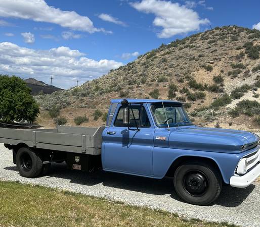 1965 Chevrolet C-30 - $19,50063442635812353120