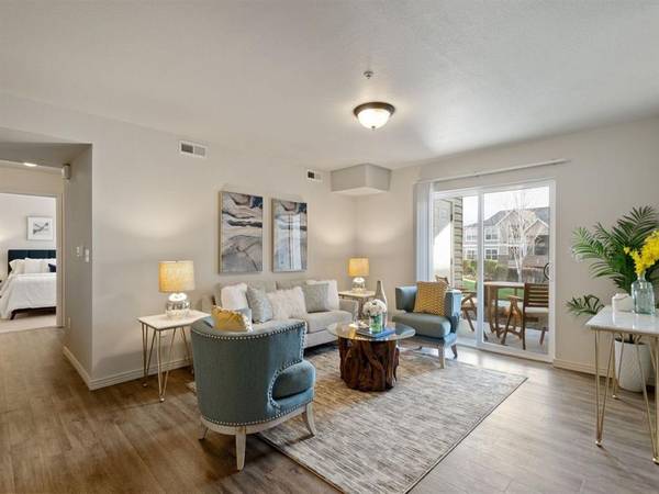 $1,525 / 1br - 992ft2 - ONE MONTH FREE SPECIAL ! AVAILABLE TOURS NOW (6626 Chapel Hill Blvd, Pasco, WA)63673501118339124
