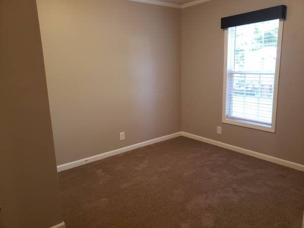 $1,249 / 2br - Home Run Deal: 2 Months Free + Prorated Rent! (Oakwood Forest)64027442085891123