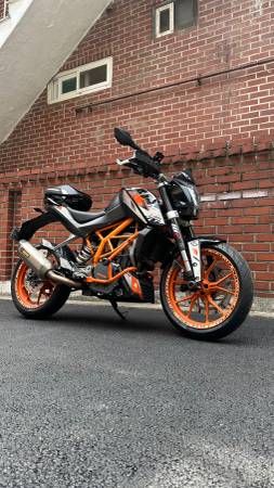 KTM Duke 390 2014 1