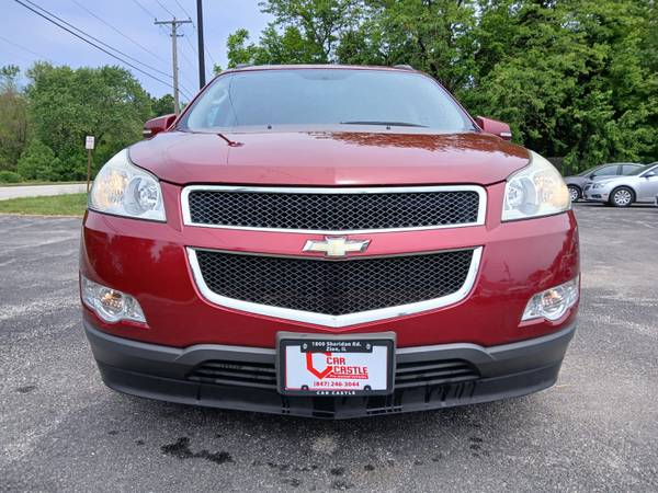 2011 CHEVROLET TRAVERSE - $5,999 (BEACH PARK, ILLINOIS)63618696474115121