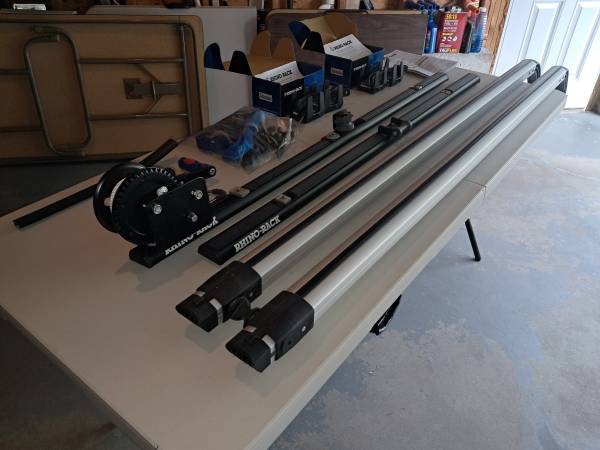 RHINO-RACK NAUTIC KAYAK LIFTER 1