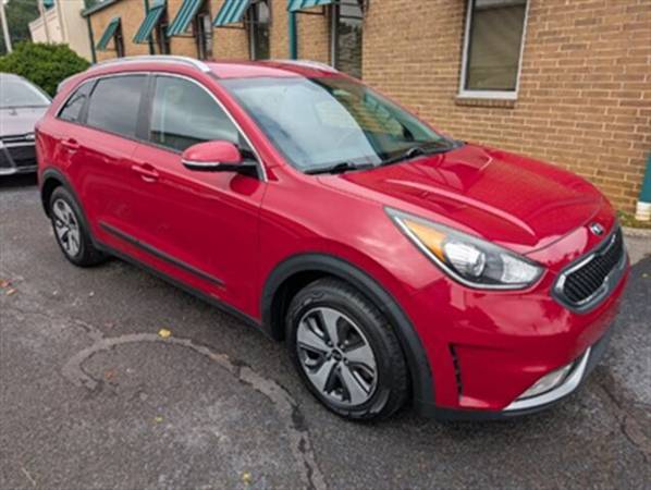 2018 Kia Niro EX - $18,99063471281351939121