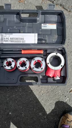 Pipe threading set 1