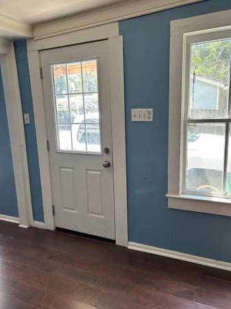 $1,100 / 1br - 1200ft2 - House with private backyard (Lafayette)63857515444995120