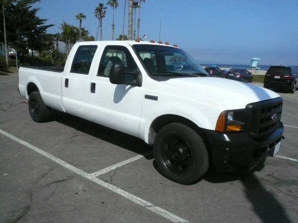 Camioneta Ford F-350 Crew Cab 2005 - $7.500 (Santa Bárbara)63623879669251122