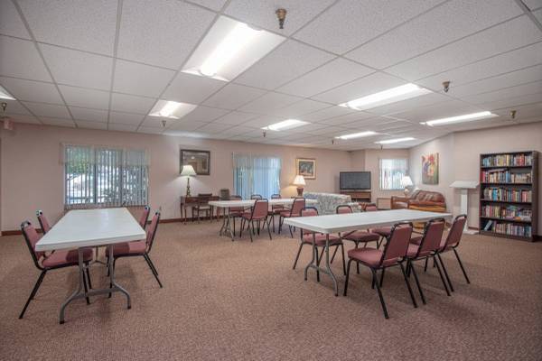 $993 / 1br - 663ft2 - 1BD 1BA, Armarios Amplios, Aire Acondicionado (479 Bank St Ext, Bridgeville, PA)64013204470787122