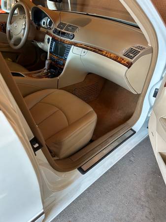 Mercedes Benz E350 - $7.500 (Valle)63470772519299124