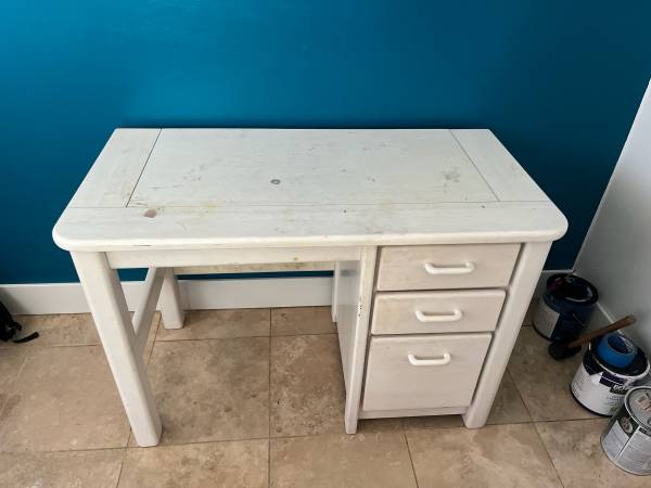 Solid wood desk 1
